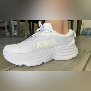 Hoka, Women’s US 7.5, White